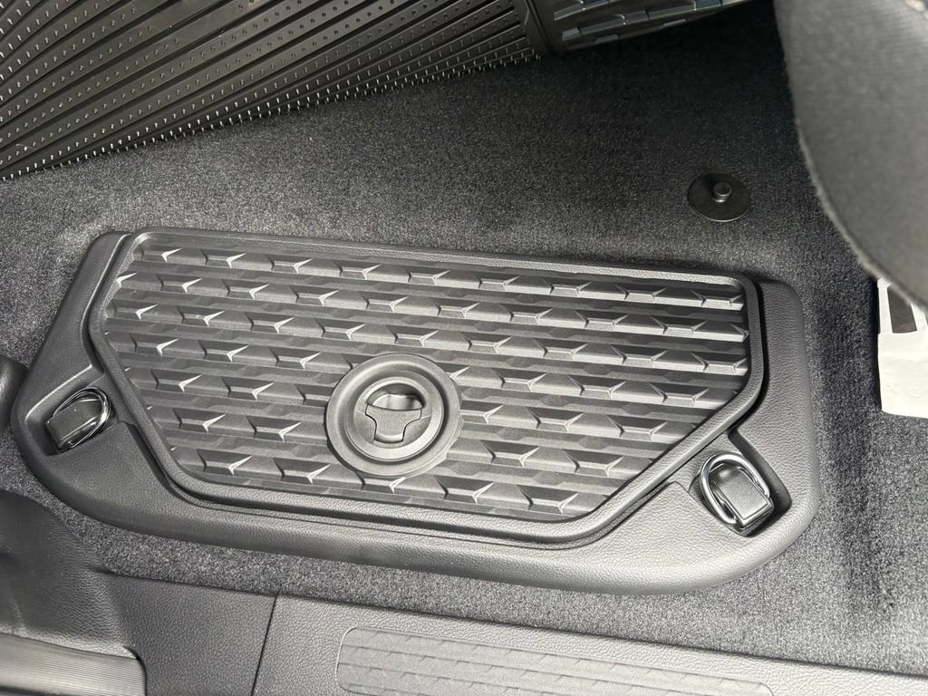 New 2027 RAM 1500 Lone Star AWD/4WD image 18