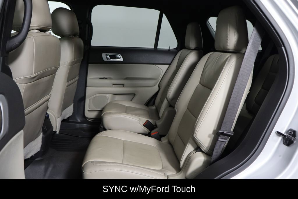 Used 2014 Ford Explorer XLT w/ Equipment Group 202A image 17