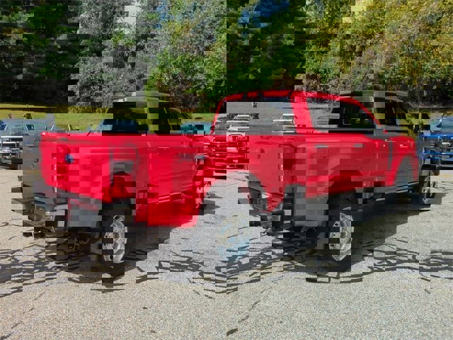 Certified 2023 Ford F450 Lariat w/ Lariat Ultimate Package image 3