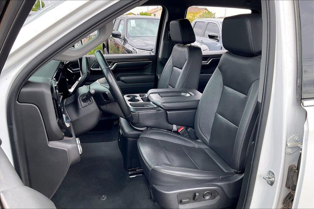 Used 2025 GMC Sierra 1500 SLT RWD image 24