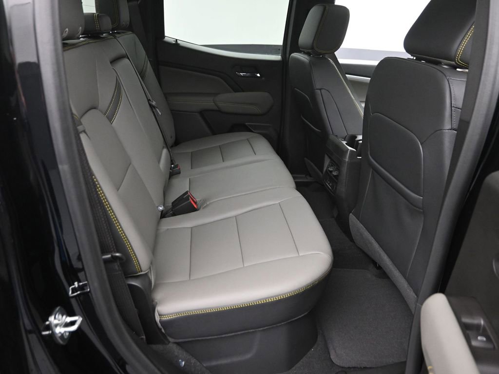 New 2026 Chevrolet Colorado ZR2 w/ Technology Package image 8