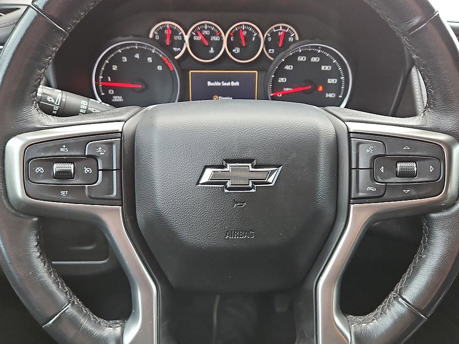 Used 2021 Chevrolet Suburban Z71 image 24