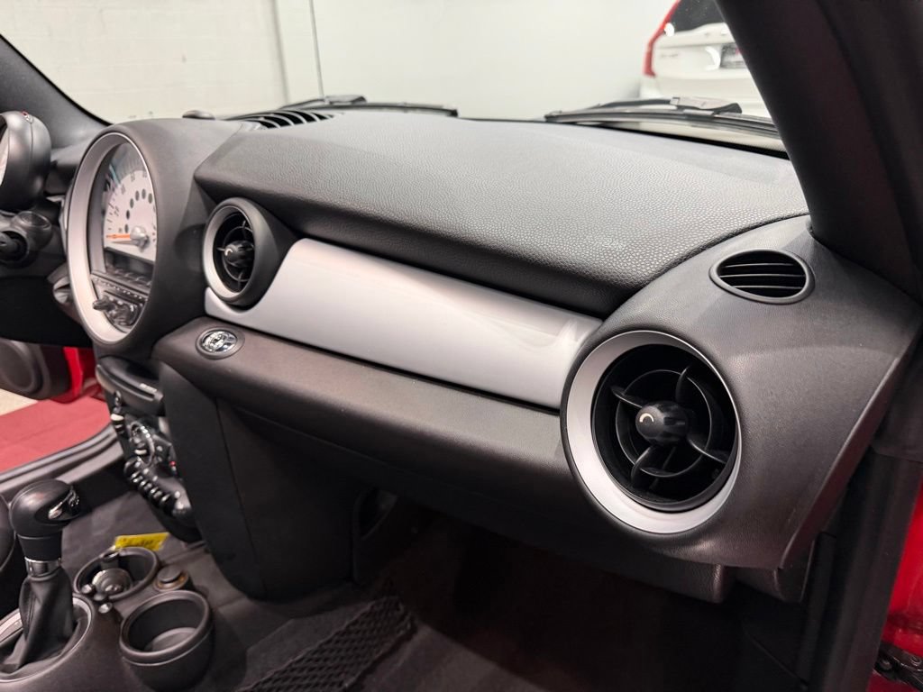 Used 2014 MINI Cooper Convertible FWD image 42