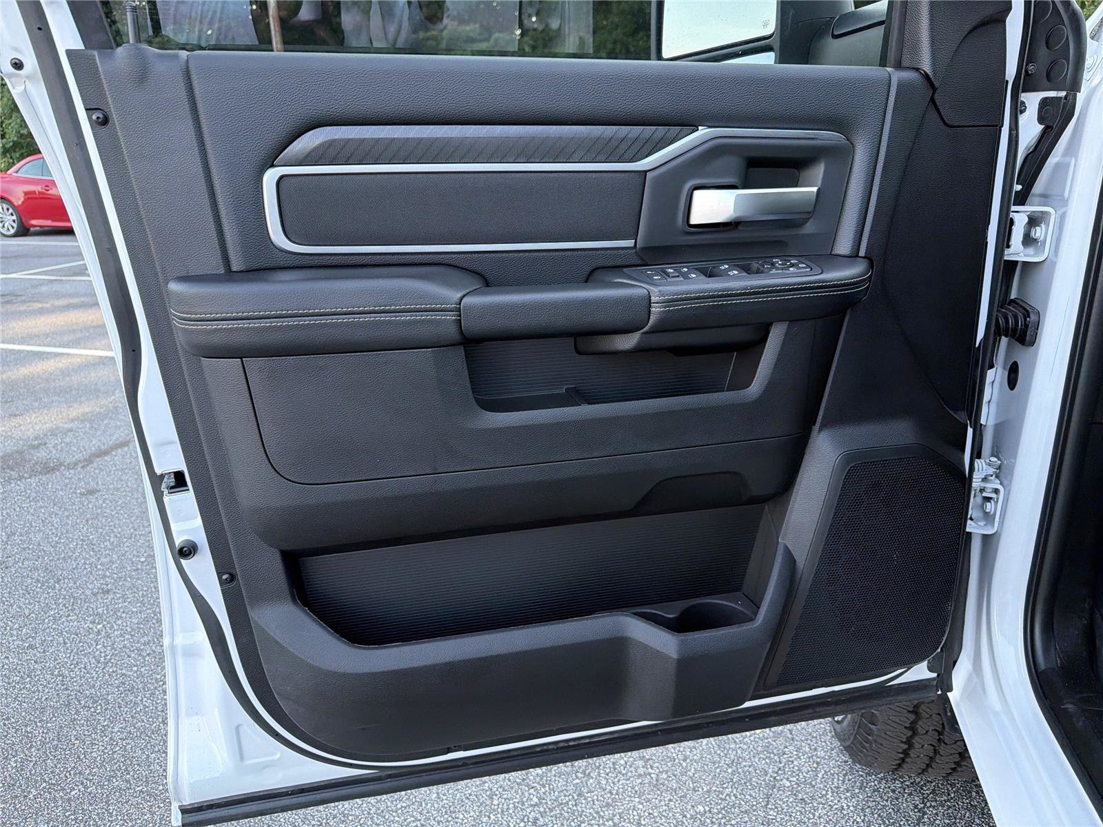 New 2026 RAM 2500 Big Horn AWD/4WD image 9