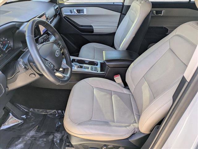Used 2020 Ford Explorer Limited image 16