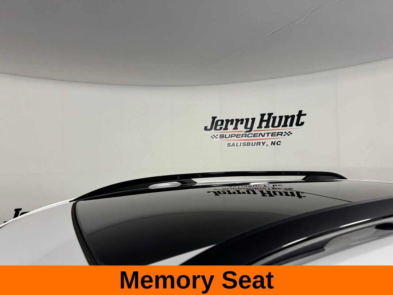 Used 2024 GMC Terrain AT4 w/ Tech Package image 14