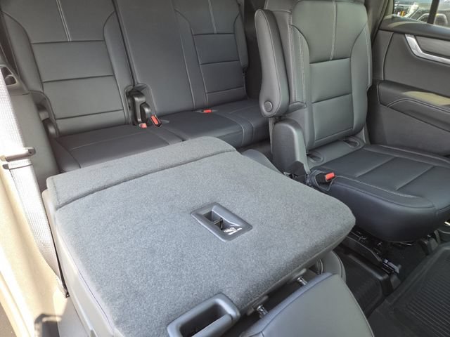 New 2026 GMC Acadia Elevation w/ Elevation Premium Package AWD/4WD image 23
