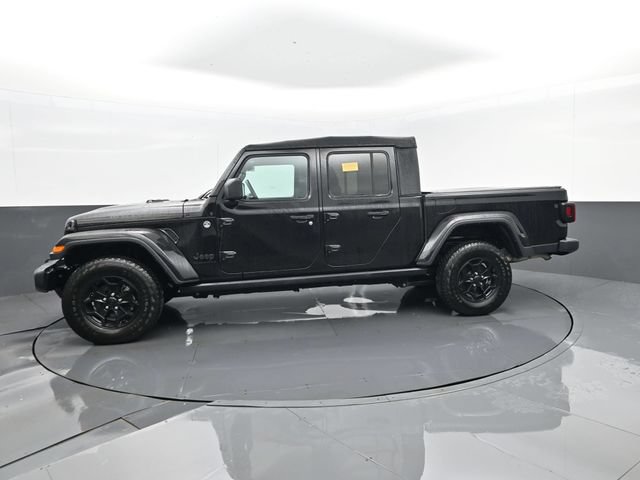 Used 2022 Jeep Gladiator Sport AWD/4WD image 5
