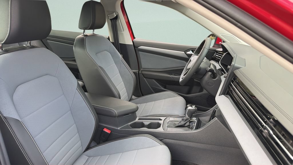 New 2027 Volkswagen Jetta SE FWD image 29