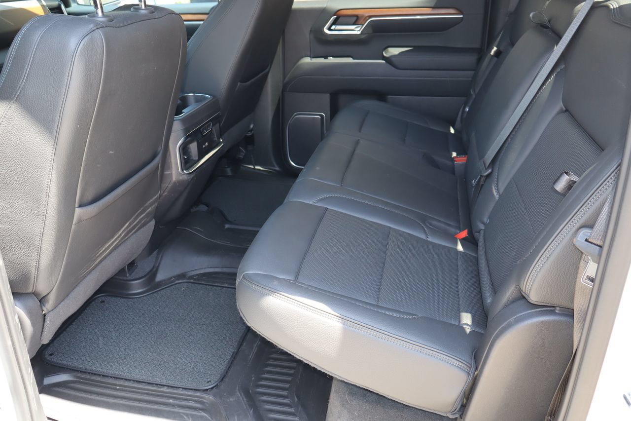Used 2022 GMC Sierra 1500 Denali w/ Denali Reserve Package AWD/4WD image 6