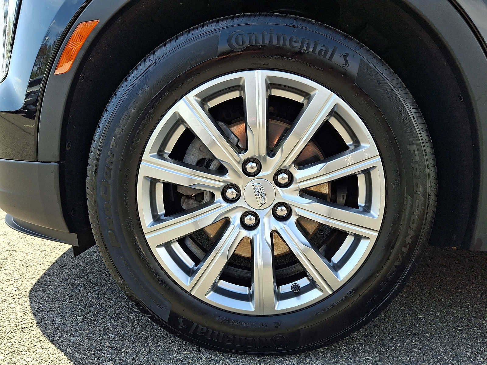 Used 2023 Cadillac XT4 Premium Luxury AWD/4WD image 8