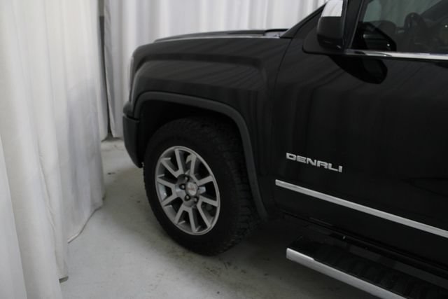 Used 2016 GMC Sierra 1500 Denali AWD/4WD image 32