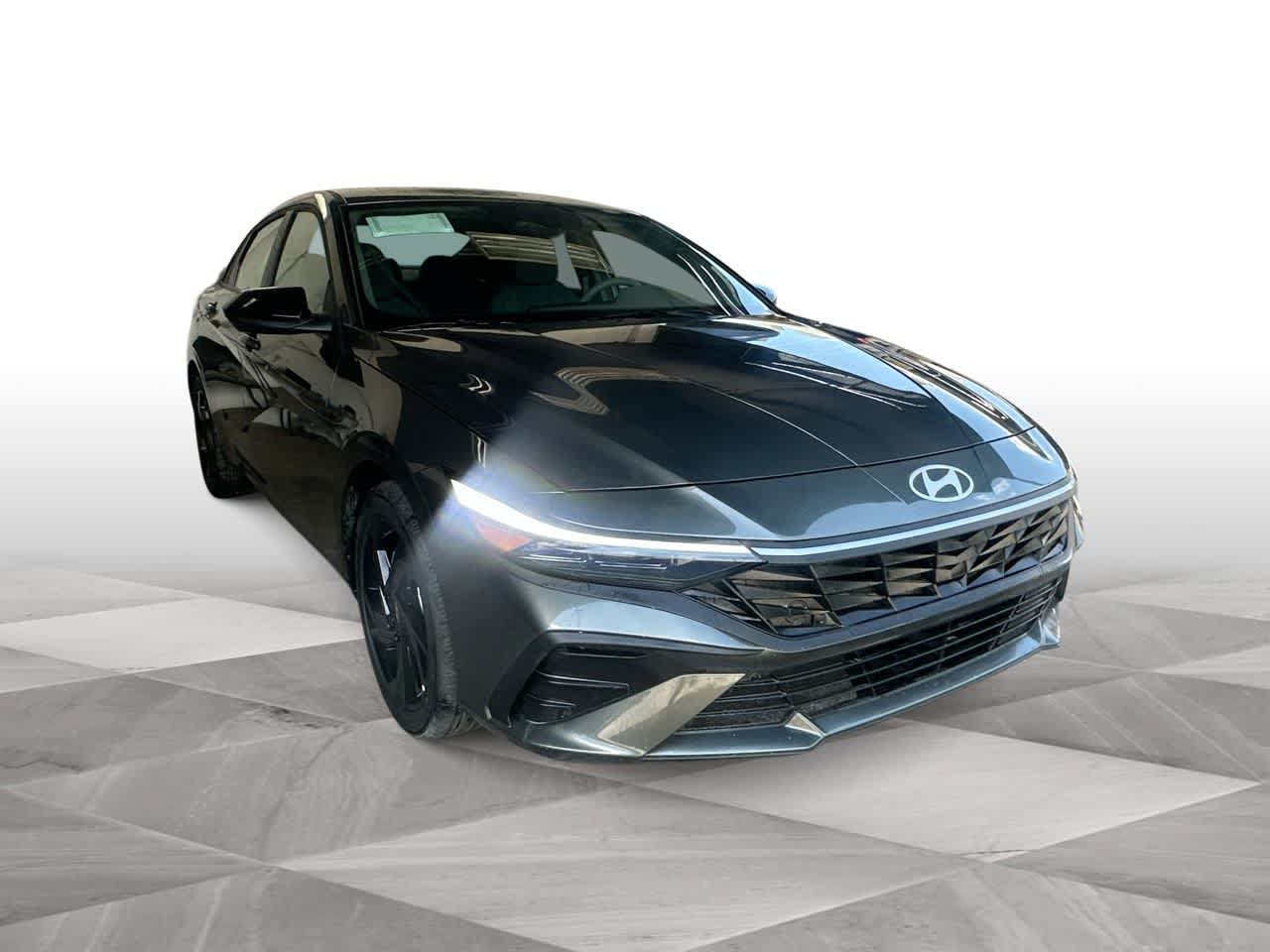 New 2026 Hyundai Elantra Sport FWD image 2
