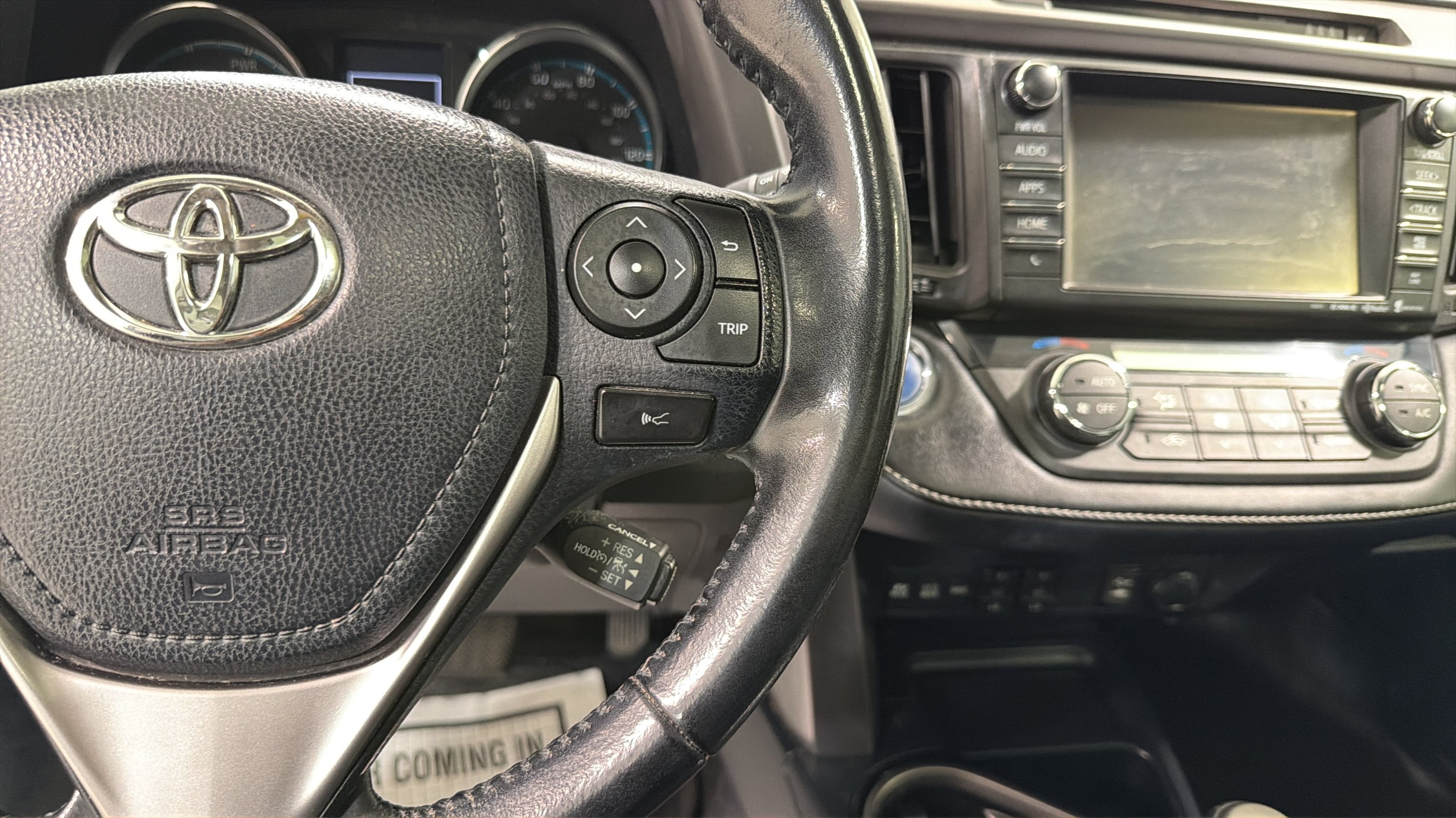 Used 2018 Toyota RAV4 Limited AWD/4WD image 14