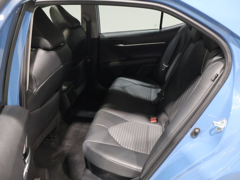 Used 2023 Toyota Camry SE w/ Audio Upgrade Package FWD image 19