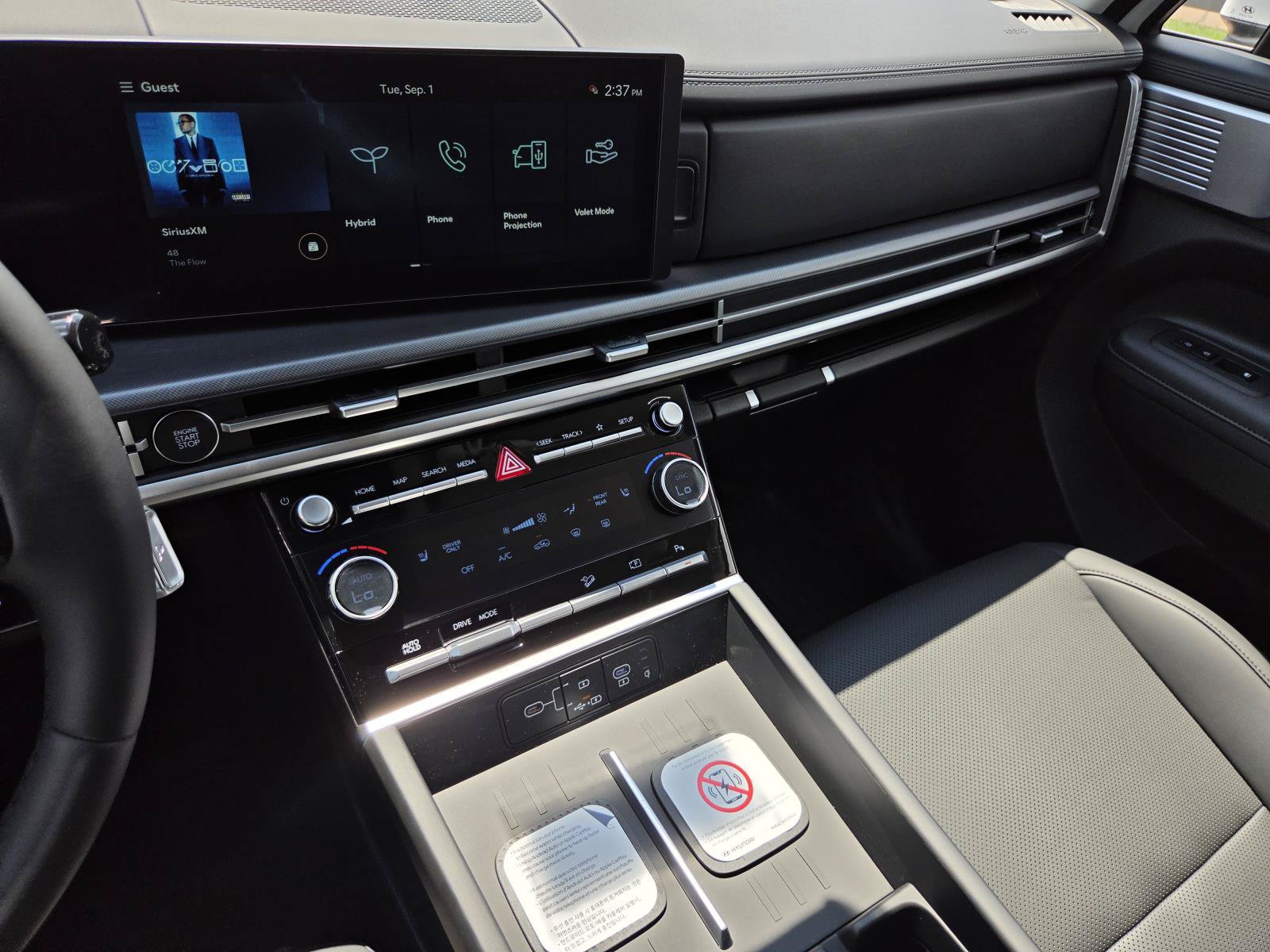 New 2027 Hyundai Santa Fe SEL FWD image 17