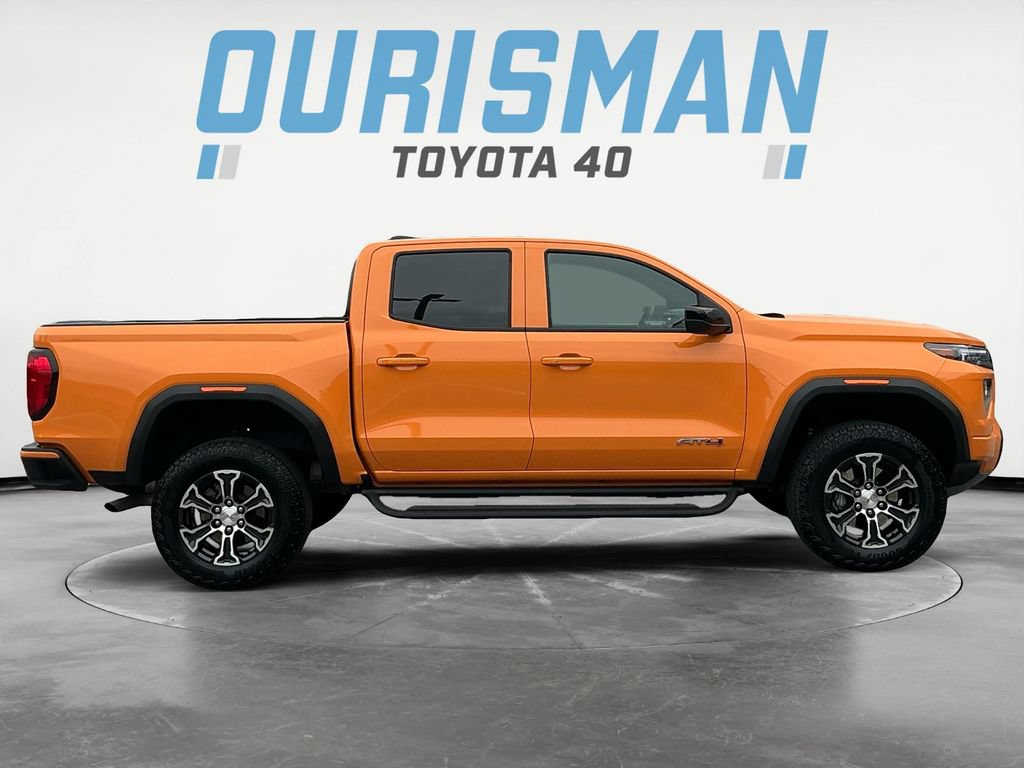 Used 2025 GMC Canyon AT4 w/ LPO, Off Road Lift Package AWD/4WD image 8