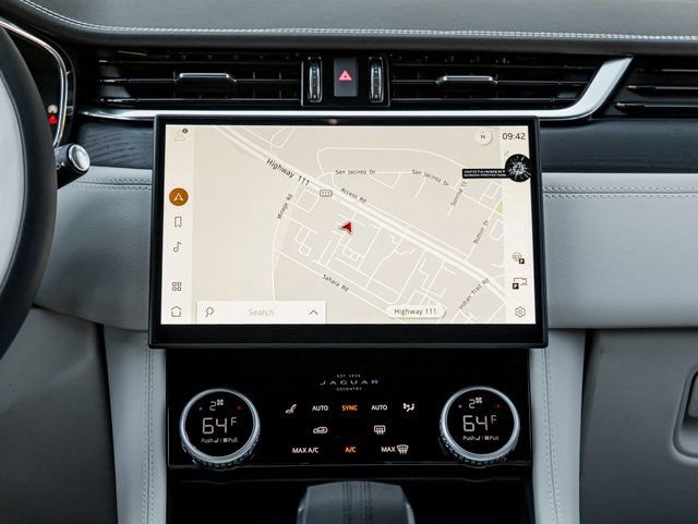 New 2026 Jaguar F-PACE R-Dynamic S AWD/4WD image 18