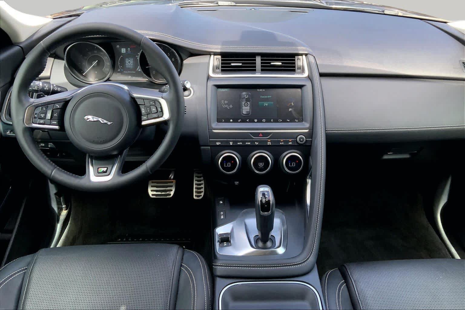 Used 2018 Jaguar E-PACE R-Dynamic SE AWD/4WD image 15
