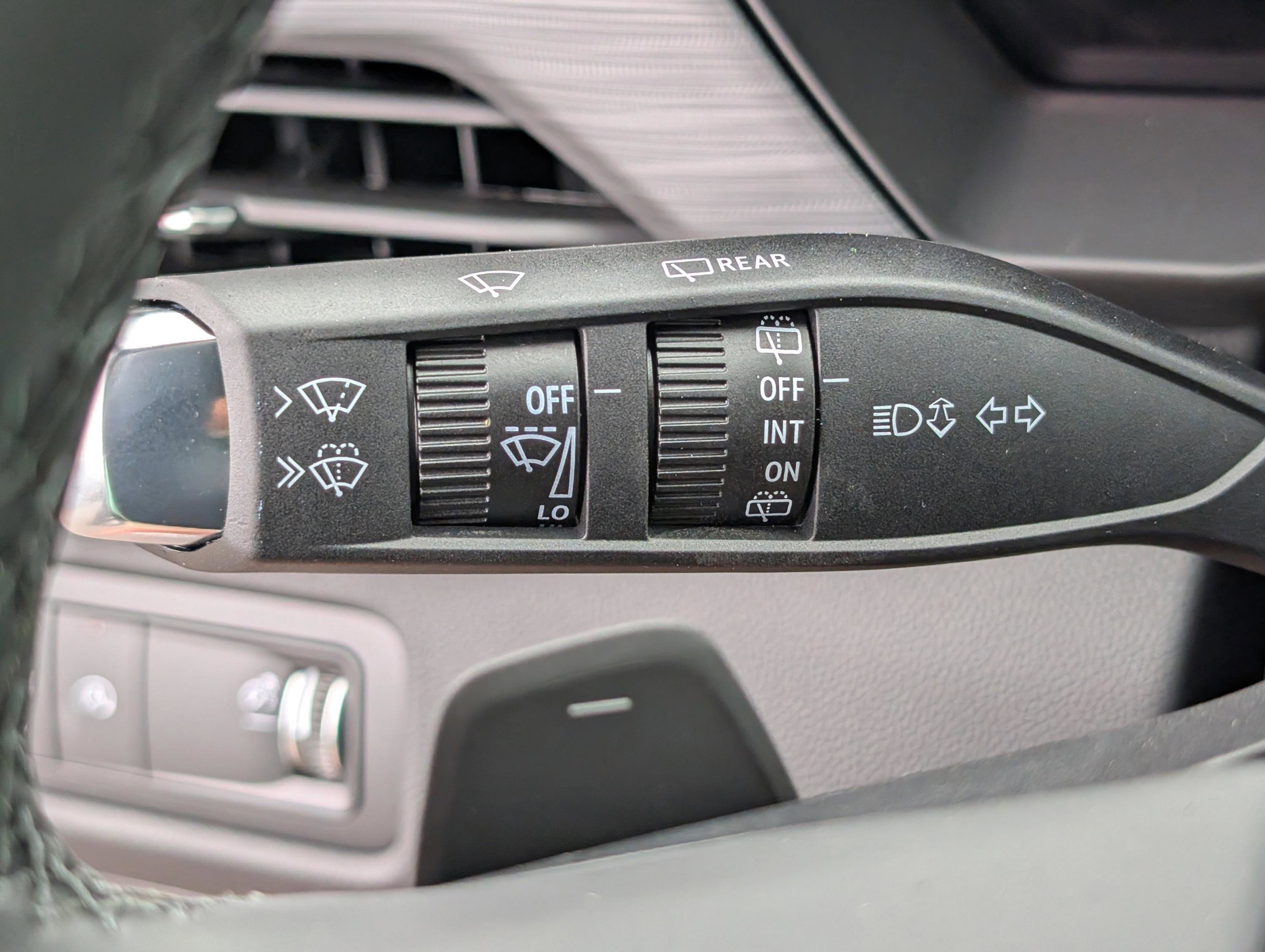 New 2026 GMC Acadia Elevation image 27