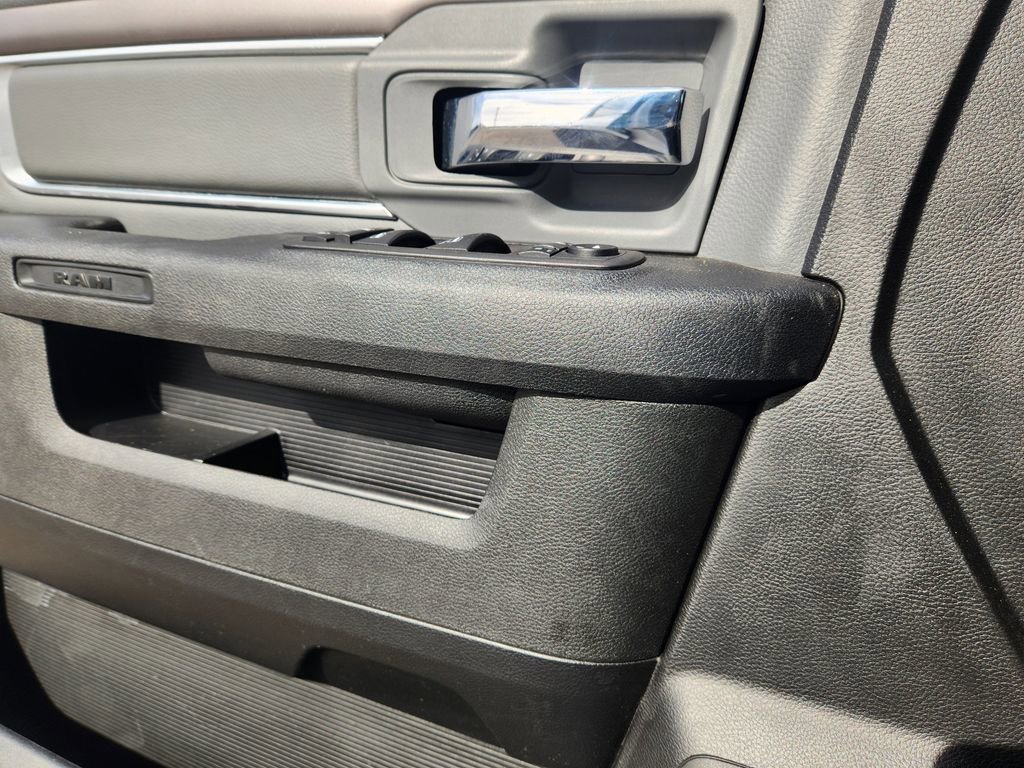 Used 2024 RAM 1500 Classic SLT image 24