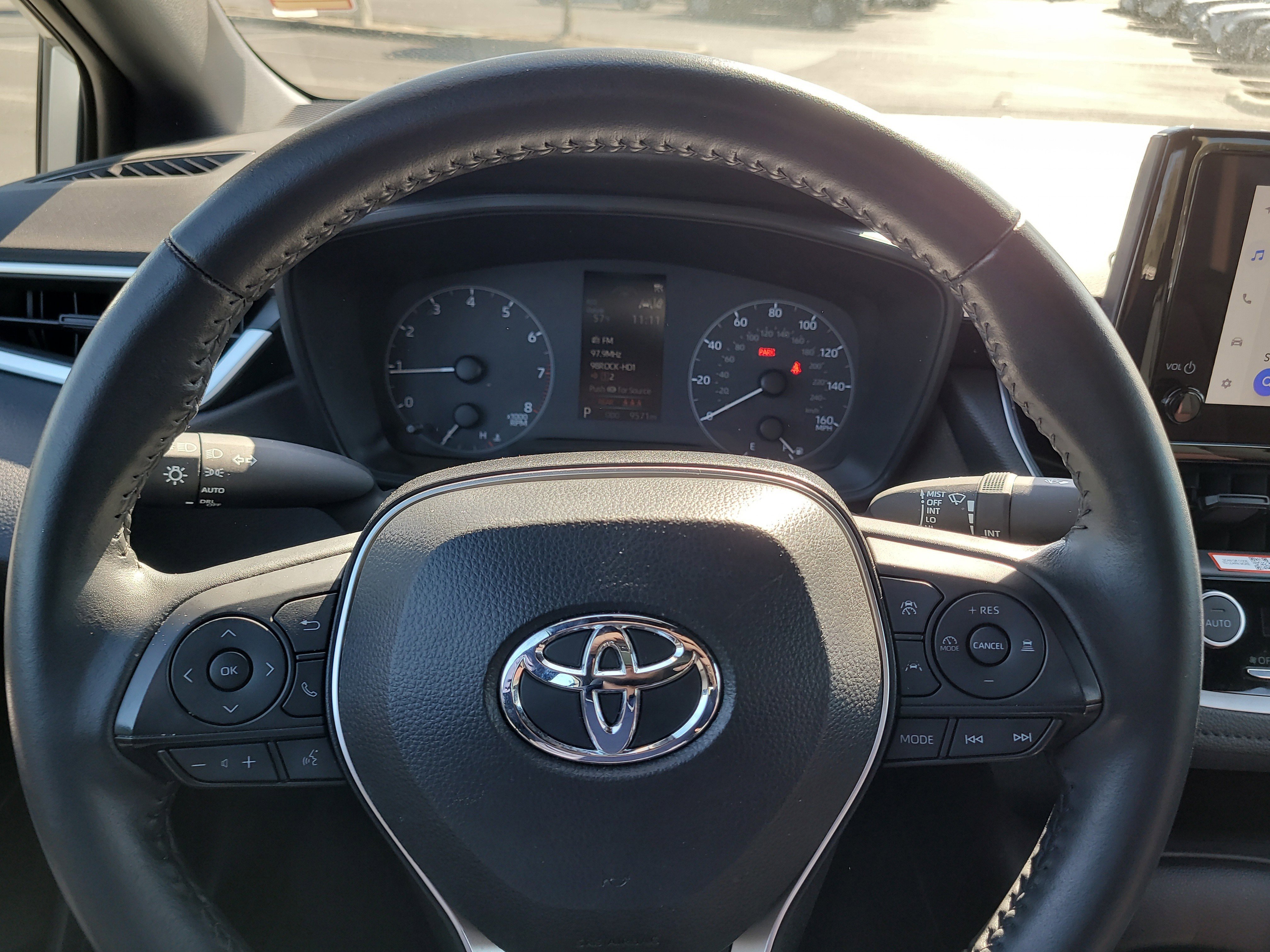 Certified 2025 Toyota Corolla SE image 26