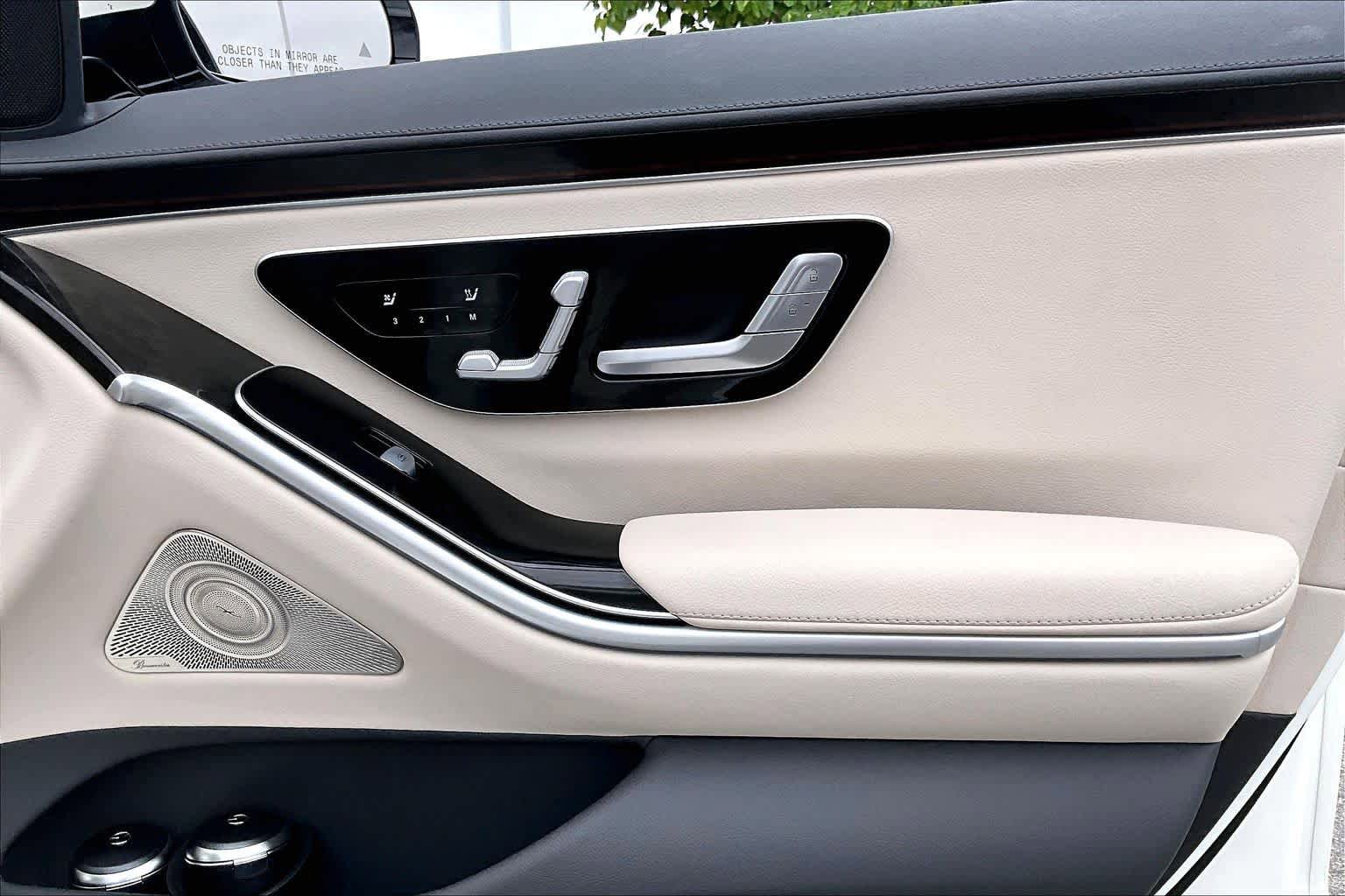 Certified 2023 Mercedes-Benz S 500 4MATIC w/ AMG Line image 23