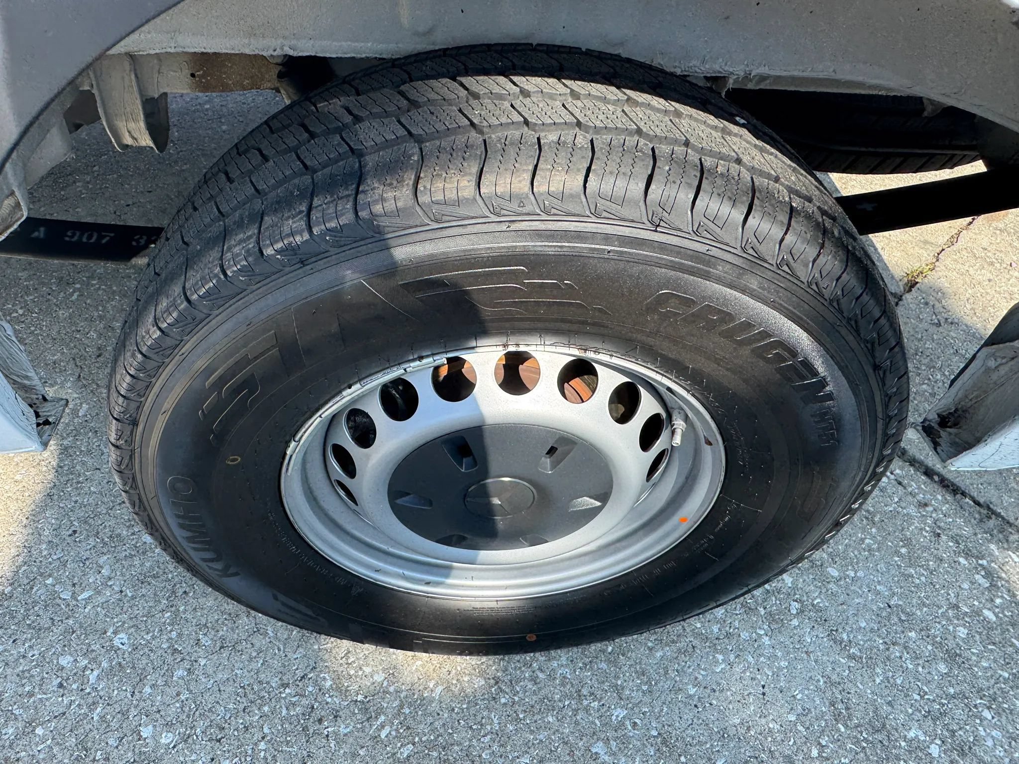 Used 2022 Mercedes-Benz Sprinter 1500 image 28