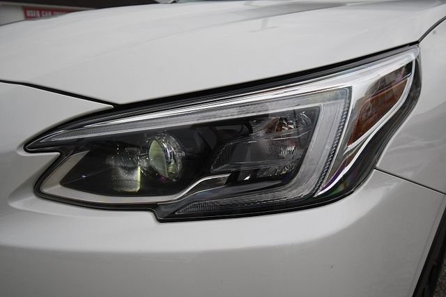 Used 2021 Subaru Outback Touring w/ Popular Package #2 AWD/4WD image 28