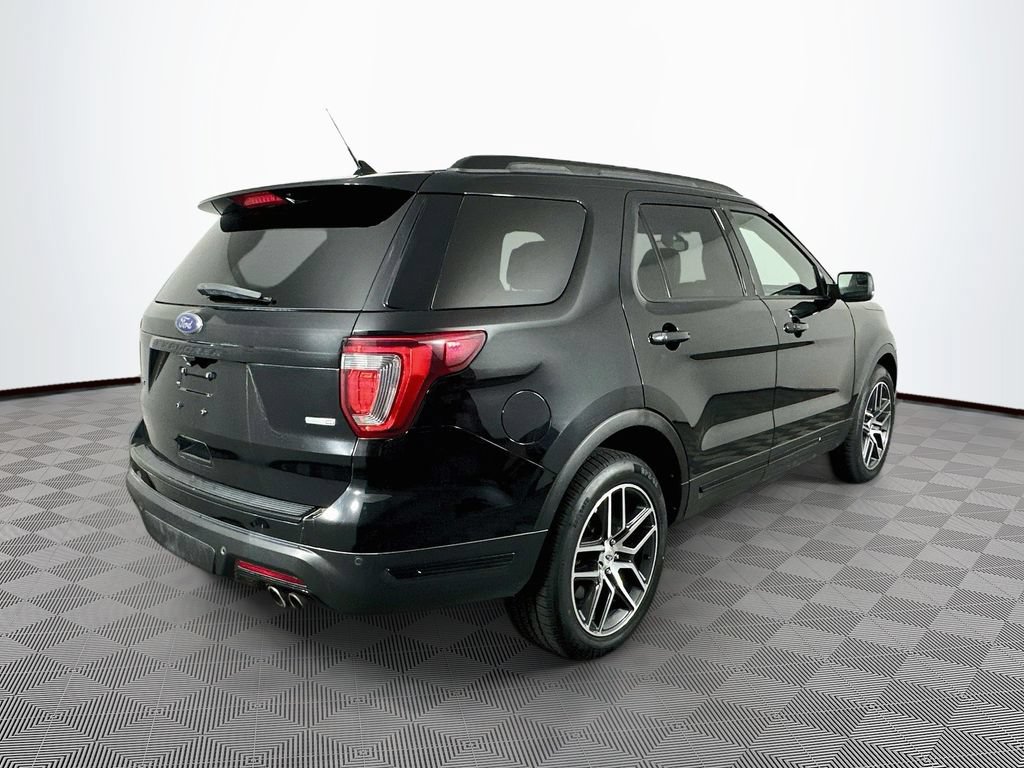 Used 2018 Ford Explorer Sport AWD/4WD image 10