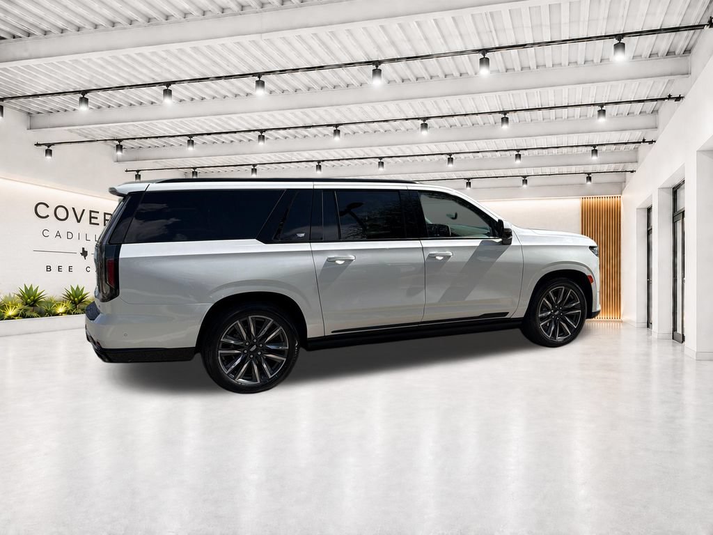 Used 2024 Cadillac Escalade ESV Sport Platinum w/ LPO, Floor Liner Package AWD/4WD image 15
