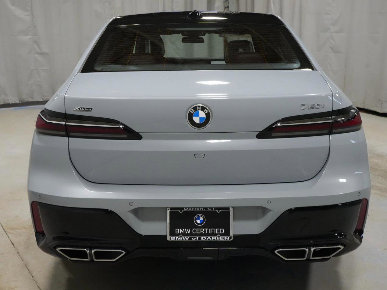 Certified 2023 BMW 760i xDrive w/ Parking Assistance Package image 17