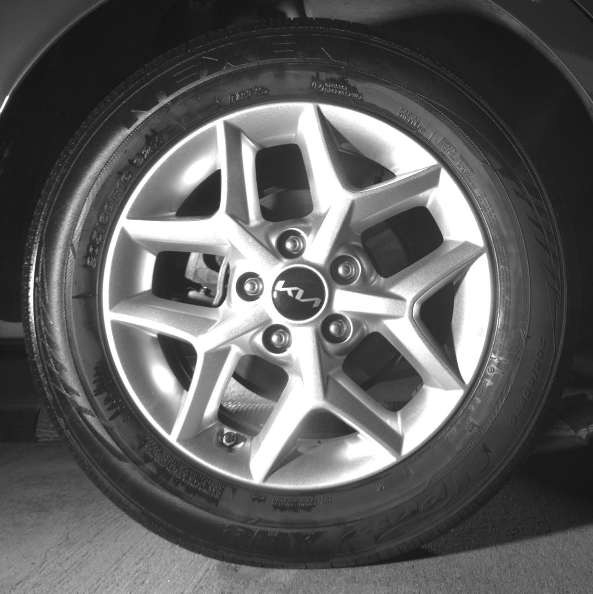Used 2025 Kia Soul LX w/ LX Technology Package FWD image 12