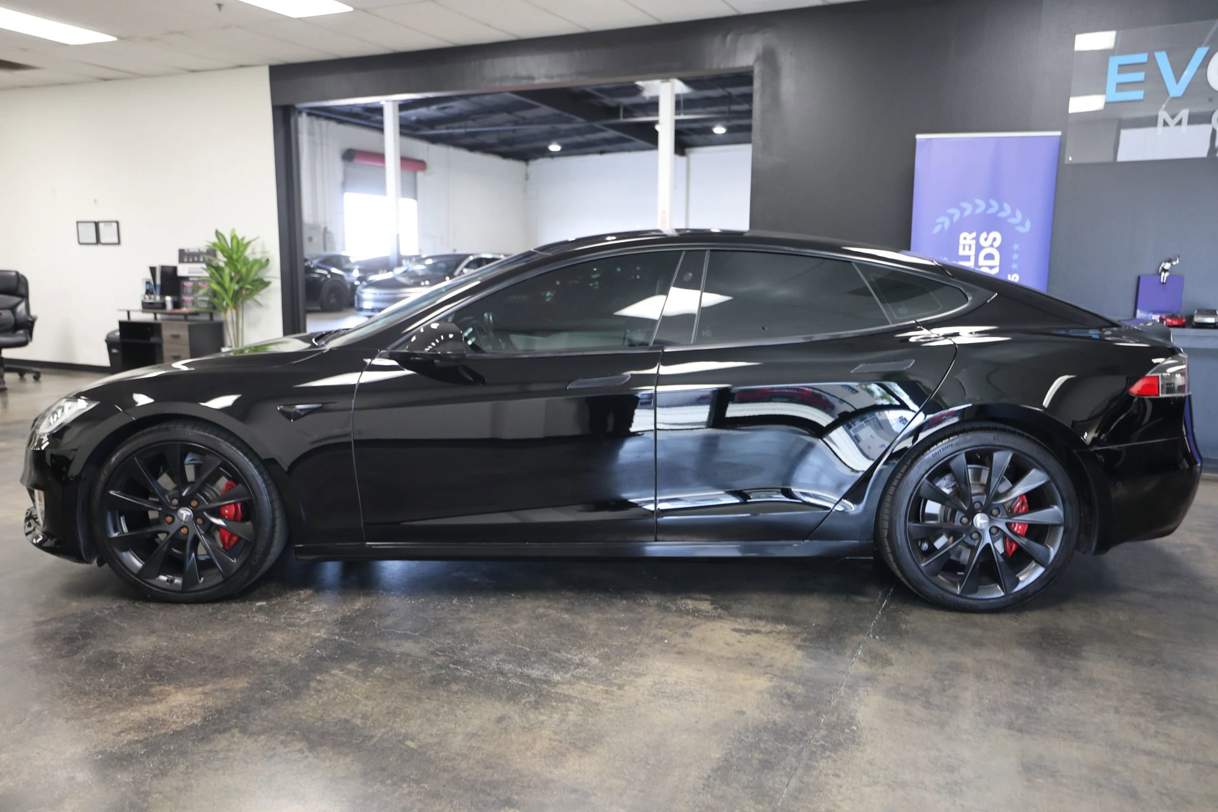 Used 2017 Tesla Model S P100D AWD/4WD image 11