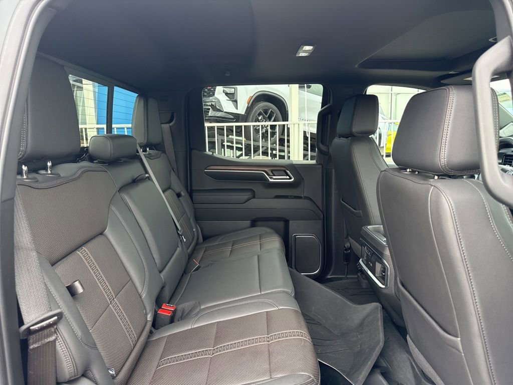 Certified 2024 Chevrolet Silverado 1500 High Country w/ High Country Premium Package image 26