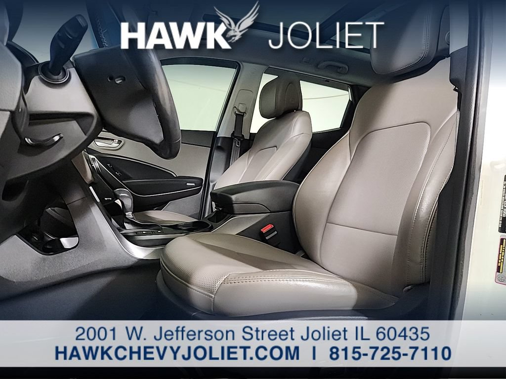 Used 2017 Hyundai Santa Fe Sport w/ Cargo Package FWD image 10