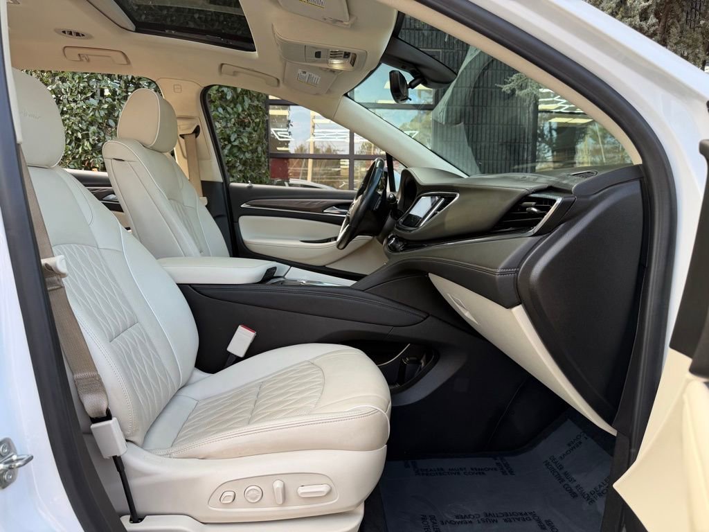 Used 2023 Buick Enclave Avenir w/ Trailering Package, 5000 lbs. image 34