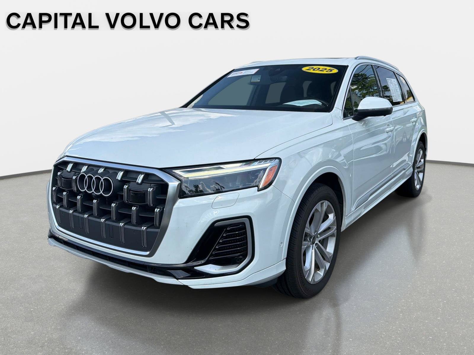 Used 2025 Audi Q7 3.0T Premium Plus AWD/4WD image 1