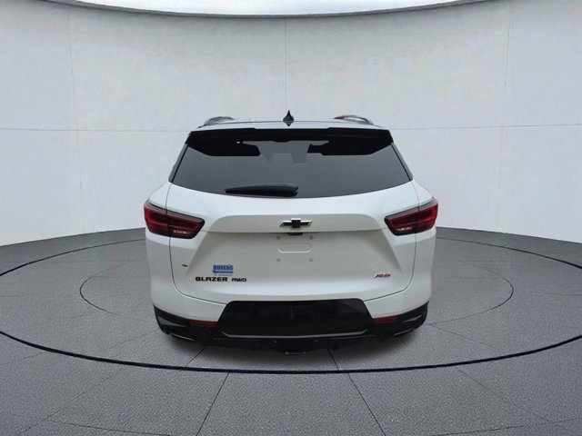 Used 2023 Chevrolet Blazer RS w/ Driver Confidence II Package image 4