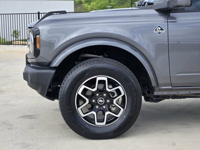Used 2023 Ford Bronco Outer Banks AWD/4WD image 10