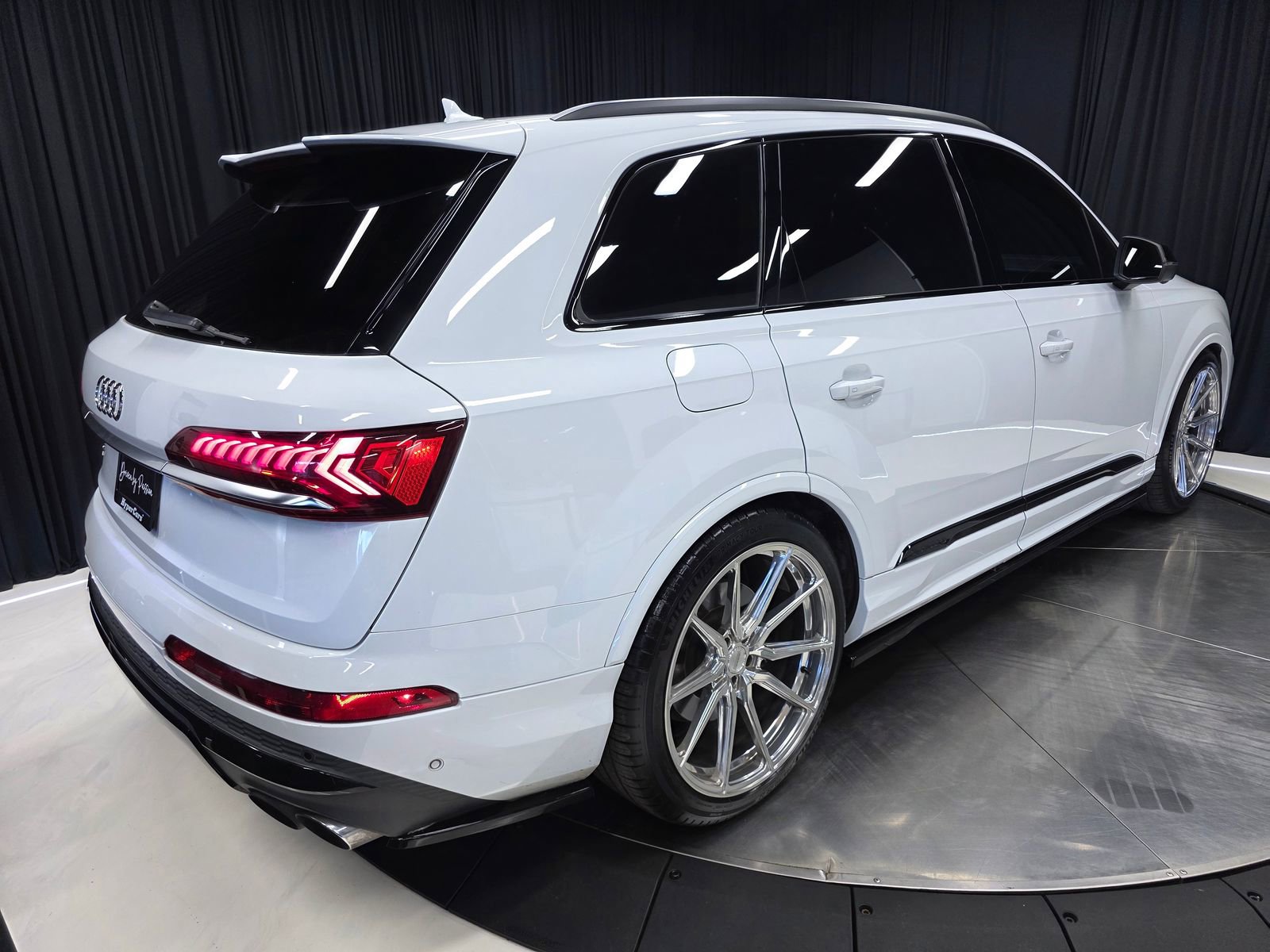 Used 2020 Audi SQ7 Prestige w/ Prestige Package AWD/4WD image 63
