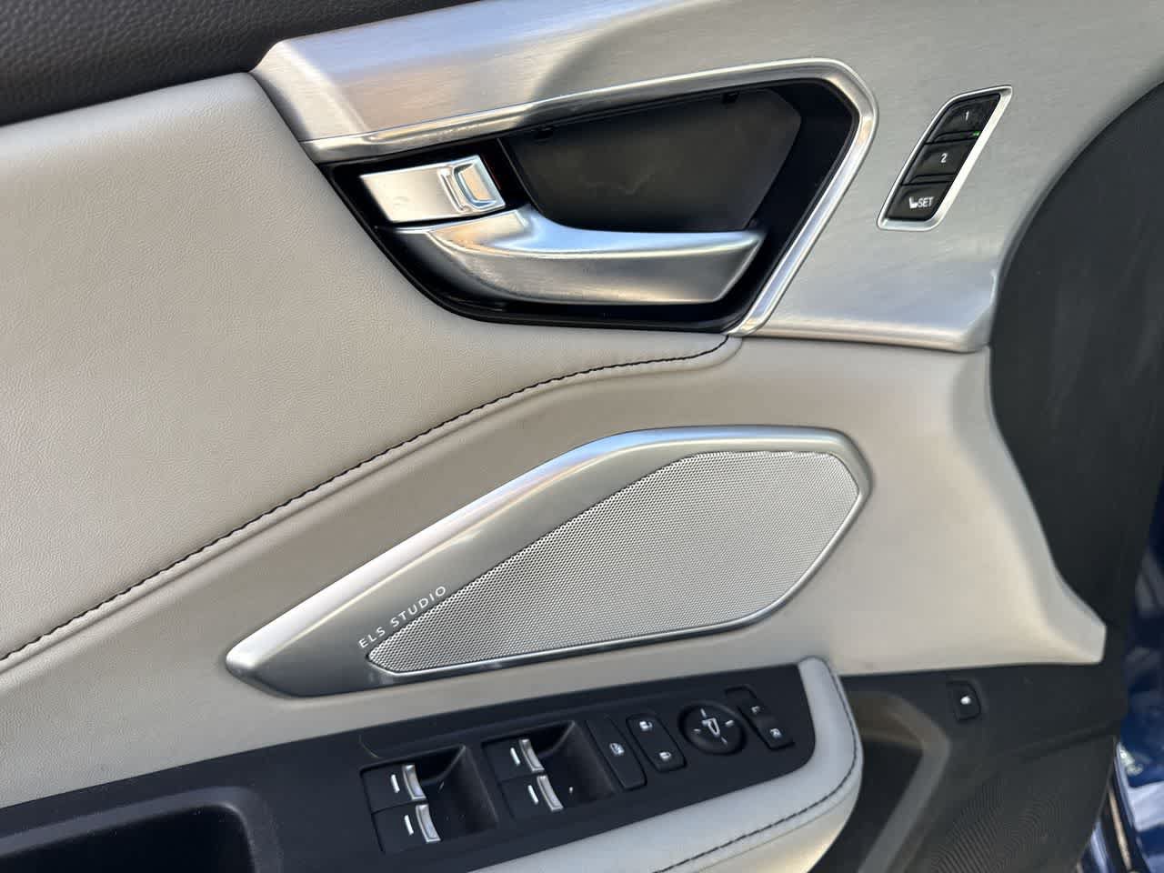 Used 2019 Acura RDX w/ Technology Package FWD image 17