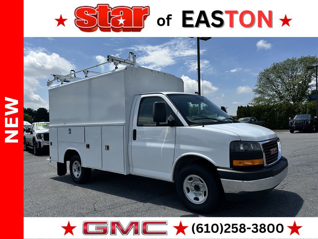 New 2025 GMC Savana 3500 w/ Power Convenience Package