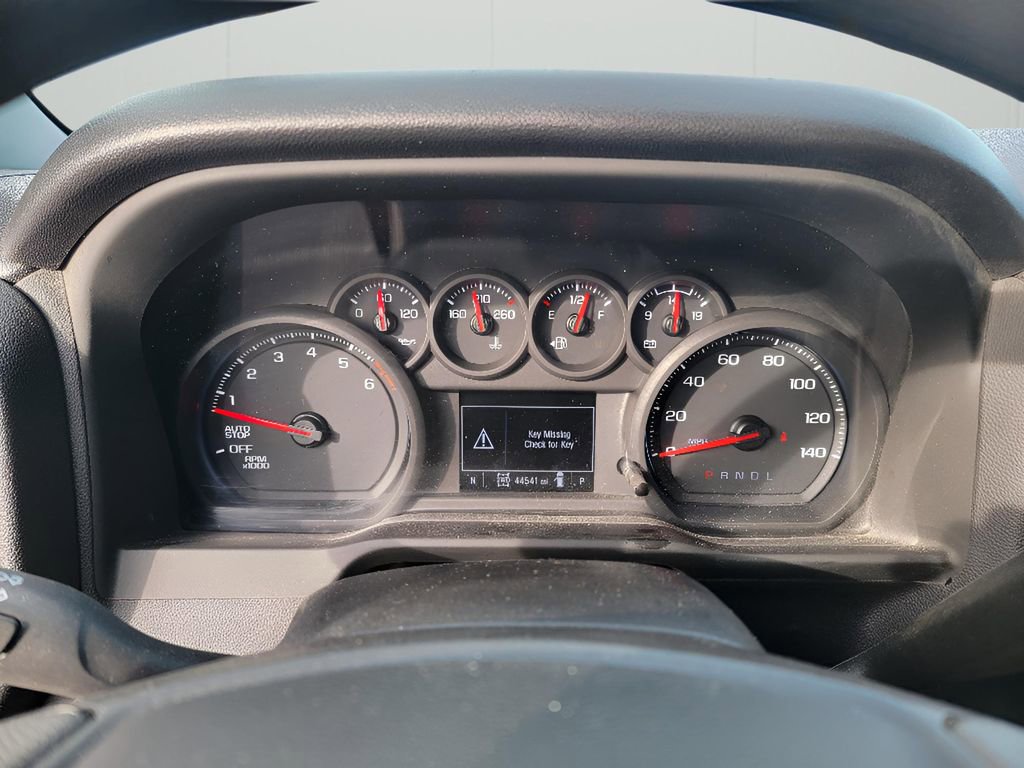 Used 2025 Chevrolet Silverado 1500 W/T w/ WT Value Package image 15