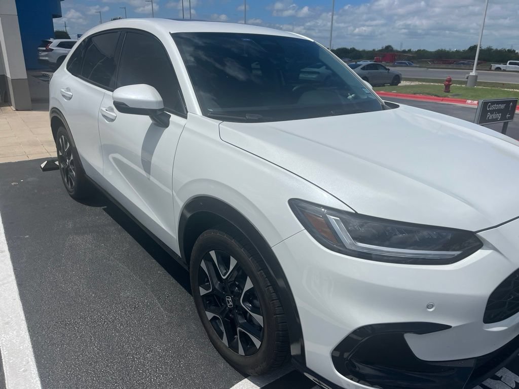 Certified 2026 Honda HR-V EX-L image 3