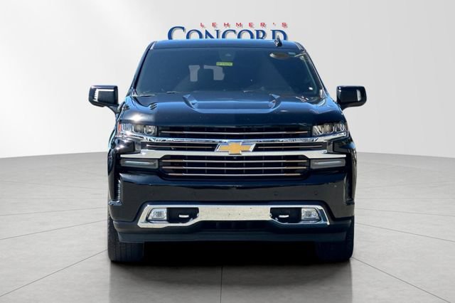 Used 2020 Chevrolet Silverado 1500 High Country w/ Technology Package AWD/4WD image 9