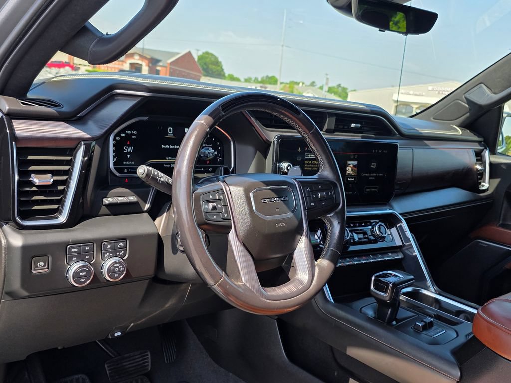 Used 2023 GMC Sierra 1500 Denali Ultimate AWD/4WD image 12