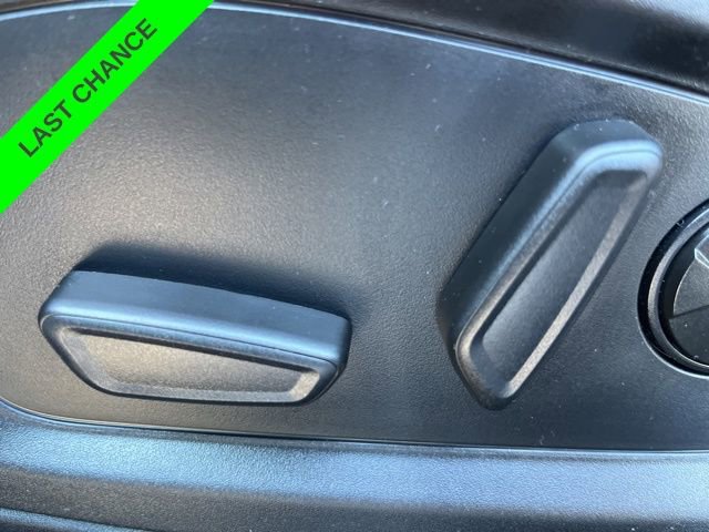 Used 2025 Ford Explorer Active image 14