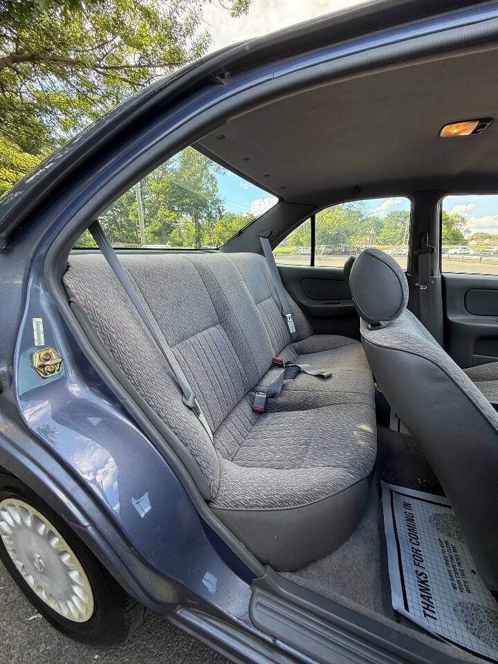 Used 1999 Nissan Sentra XE FWD image 14