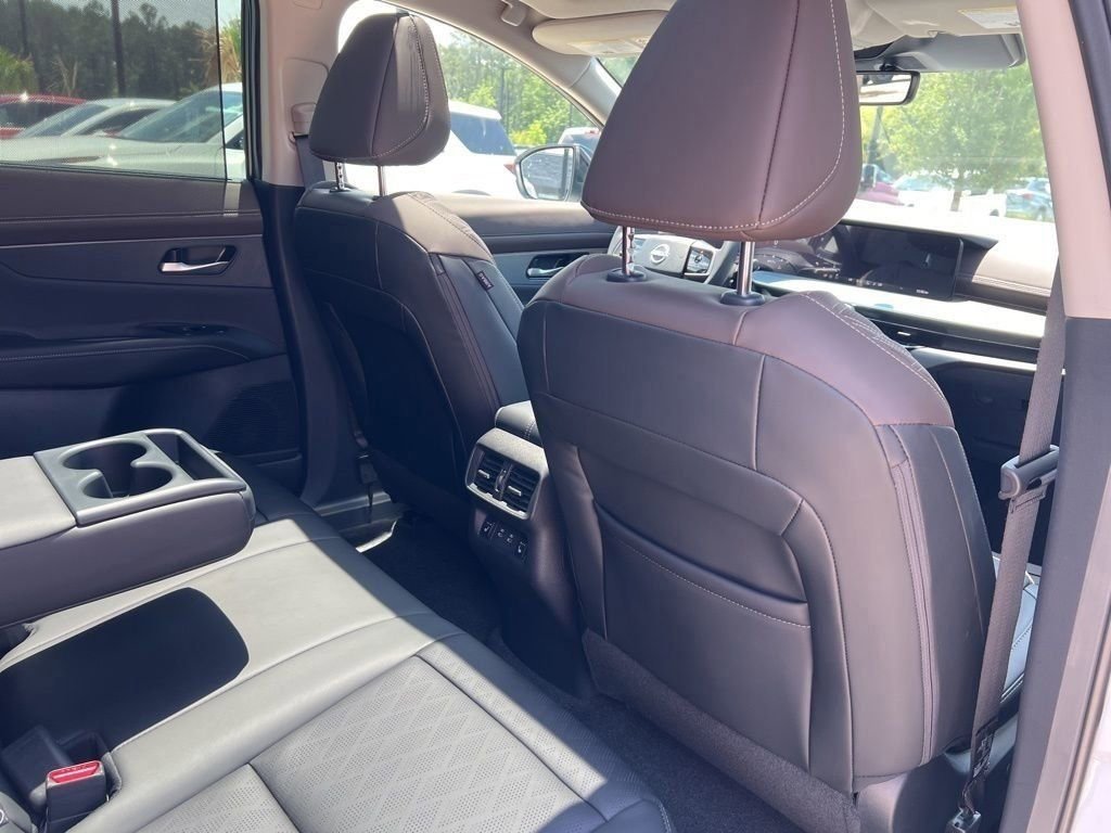 New 2025 Nissan Murano Platinum w/ Cargo Package image 36